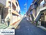 外観：前面道路含む現地写真