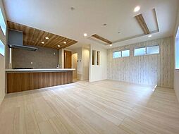 リビング/ダイニングの画像