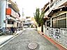 外観：前面道路含む現地写真