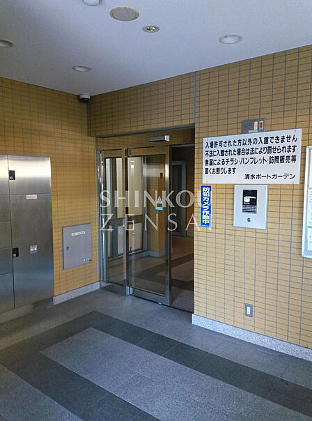 エントランス