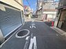 外観：前面道路含む現地写真