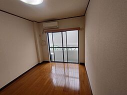 東京メトロ東西線 西葛西駅 徒歩9分の賃貸マンション 1階1Kのリビング/ダイニング