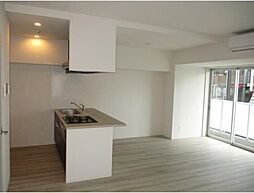 都営新宿線 一之江駅 徒歩1分の賃貸マンション 6階1LDKのリビング/ダイニング