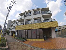 ハイツ延命  ｜ 兵庫県宝塚市南口2丁目（賃貸マンション2LDK・3階・53.00㎡） その1