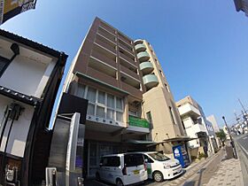 マンションてりは  ｜ 大阪府池田市栄本町（賃貸マンション1K・6階・26.73㎡） その1