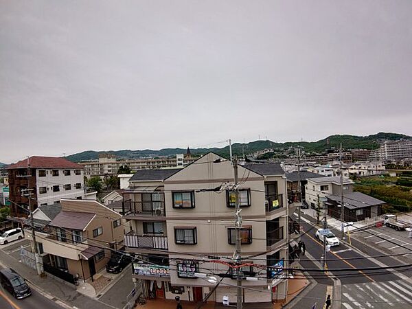 ソレイユ山本 ｜兵庫県宝塚市山本丸橋1丁目(賃貸マンション3DK・5階・57.00㎡)の写真 その13