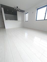 平塚市寺田縄〜中古戸建〜 4LDKのリビング/ダイニング