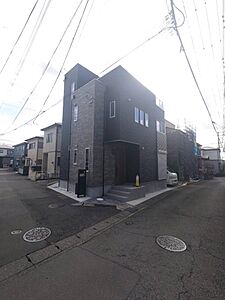 外観:現地(2025年12月撮影) 外観:現地(2025年12月撮影)