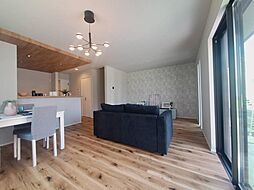 茅ヶ崎市柳島1丁目　全14邸 3LDKのリビング/ダイニング