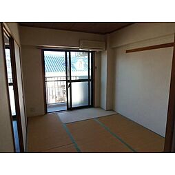 コンフォール鶴川 3-E 3階2LDKのリビング/ダイニング