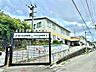 周辺：泉ヶ丘幼稚園 アルル保育園 489m