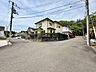 その他：角地、前面道路は二方6ｍ以上なので駐車がしやすくなっております♪