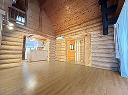 岩美郡岩美町牧谷 1LDKのリビング/ダイニング