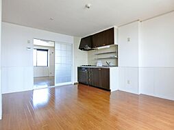 JR東北本線 宇都宮駅 3.2kmの賃貸アパート 3階2LDKのリビング/ダイニング