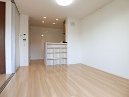 宇都宮芳賀ライトレール線 ゆいの杜中央駅 徒歩11分の賃貸アパート 2階2LDKのリビング/ダイニング