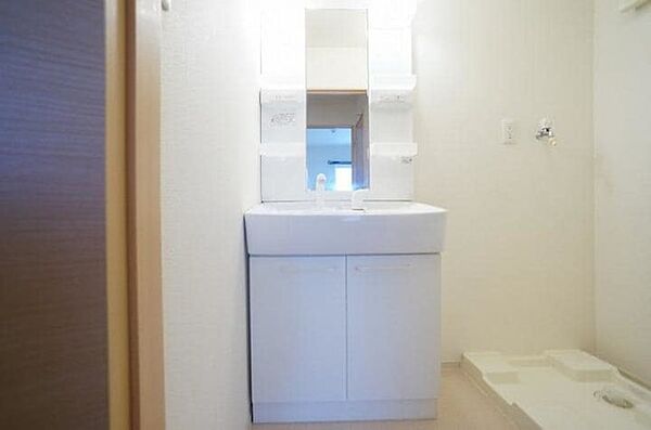 apartment 栃木県真岡市熊倉2丁目
熊倉の賃貸情報を見る
物件地図