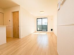 東武宇都宮線 安塚駅 徒歩14分の賃貸アパート 2階2LDKのリビング/ダイニング