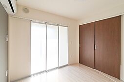 JR東北本線 間々田駅 3.3kmの賃貸アパート 1階1LDKのリビング/ダイニング