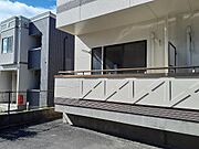 少し高めのベランダなので1階でも安心です