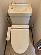 ウォシュレット付きトイレ