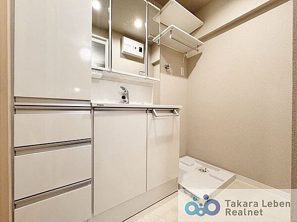 ファミール十日町