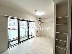 アクサス東京イースト 205 2階1Kのリビング/ダイニング