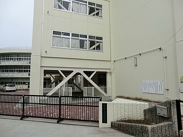 横浜蒔田パークホームズ