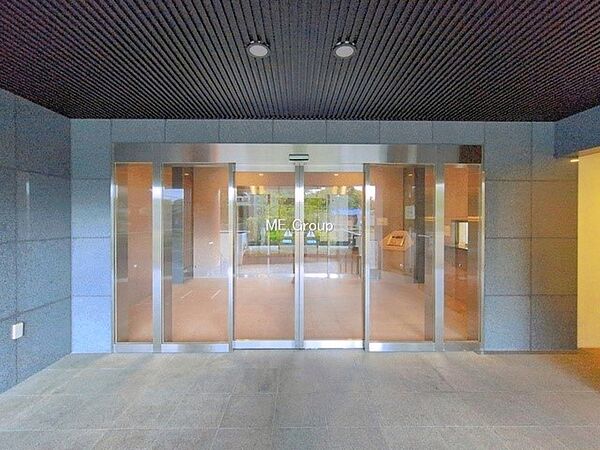 エントランスを拡大表示