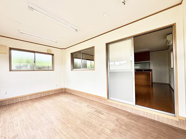 室内