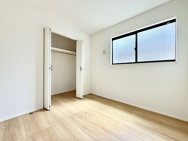寝室を拡大表示