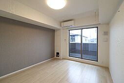 ラピス A 2階1Kのリビング/ダイニング