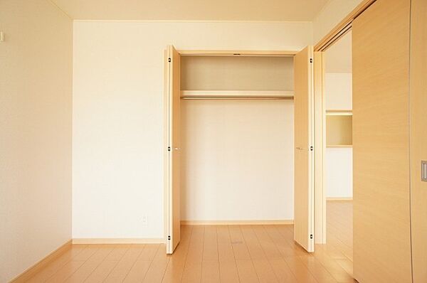 apartment 栃木県宇都宮市東塙田２丁目2-17