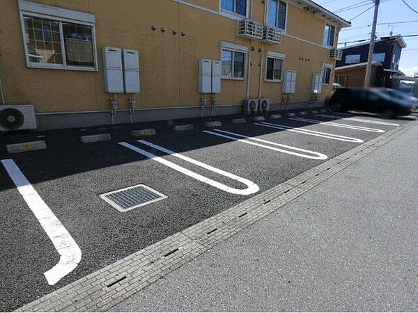 apartment 栃木県宇都宮市東塙田２丁目2-17