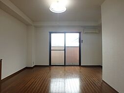 カサージュプラスワン 1階1LDKのリビング/ダイニング