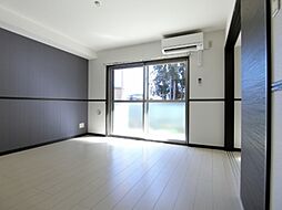 Y＆Mウエスト II 3階3LDKのリビング/ダイニング