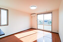 ファミール A 2階2LDKのリビング/ダイニング