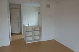 アピオン A 1階1LDKのリビング/ダイニング