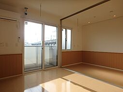 モリ ロワイヤル 2nd 1階1LDKのリビング/ダイニング