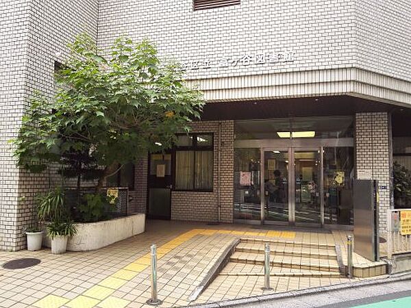 画像3:【図書館】渋谷区立富ヶ谷図書館まで1286ｍ