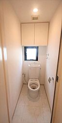 清潔感のあるトイレです