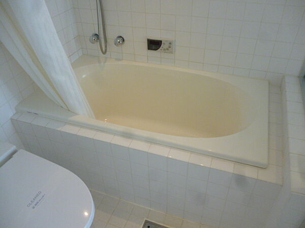 画像5:日々の暮らしに欠かせないお風呂です