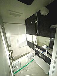 落ち着いた空間のお風呂です