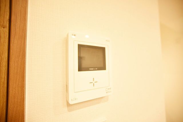 玄関 東京メトロ日比谷線 八丁堀駅 徒歩7分