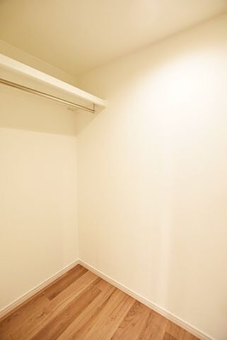 収納 東京メトロ日比谷線 八丁堀駅 徒歩7分