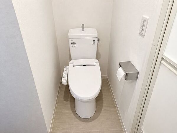 トイレを拡大表示