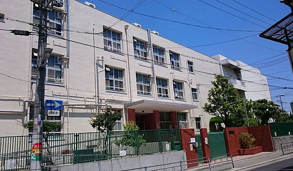 画像27:【小学校】高松小学校まで240ｍ