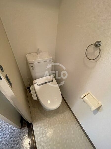 画像10:フェアリーコートあびこ　トイレ