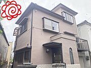 落ち着いた雰囲気の外観です