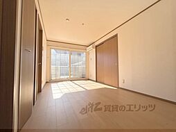 JR和歌山線 大和新庄駅 徒歩16分の賃貸アパート 1階2LDKのリビング/ダイニング