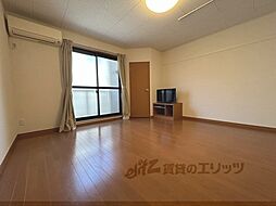 近鉄橿原線 筒井駅 徒歩18分の賃貸アパート 1階1Kのリビング/ダイニング